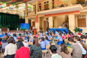 Phòng GD&ĐT huyện Tương Dương tập huấn dạy và học tiếng Việt cho học sinh vào lớp 1.