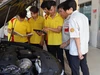 Sinh viên Trường Cao đẳng Đại Việt Sài Gòn trong giờ thực hành công nghệ ô tô. Ảnh: NTCC