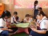 Học sinh Trường Tiểu học Nguyễn Văn Trỗi tại khu vực đọc sách sau khi kết thúc giờ học. Ảnh: TT