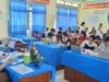 Giáo viên Trường Mầm non Tân Kiều (Đốc Binh Kiều, Đồng Tháp) sắp xếp hồ sơ cho công tác phổ cập. Ảnh: NTCC