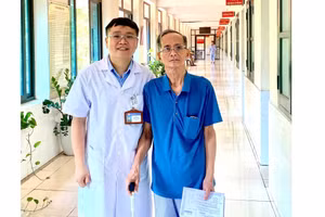 Bác sĩ Nguyễn Thế Lưu tận tâm và giàu nhiệt huyết với nghề.