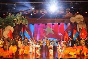 Nhiều hoạt động văn hóa chào mừng kỷ niệm 50 năm Ngày Giải phóng miền Nam 30/4.