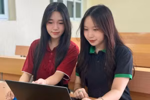 Sinh viên Trường Đại học Tài nguyên và Môi trường Hà Nội.