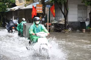 Dự báo đêm 28 đến chiều tối 30/9, Hà Nội có mưa vừa, mưa to đến rất to và dông.