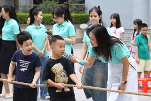 Giáo dục thể chất dịp hè cho học sinh trường Tiểu học Yên Hòa.