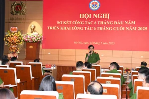 Quang cảnh hội nghị.