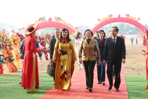 Phó Thủ tướng Chính phủ Phạm Thị Thanh Trà dự Lễ khởi công.