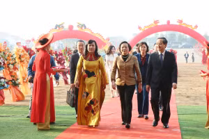 Phó Thủ tướng Chính phủ Phạm Thị Thanh Trà dự Lễ khởi công.