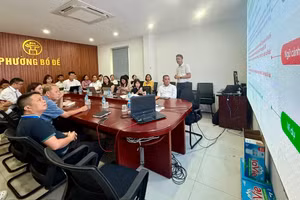 Quang cảnh buổi tập huấn.