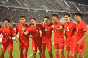 Đội tuyển Việt Nam giành chức vô địch (Ảnh: Đức Cường)