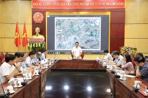 Quang cảnh buổi làm việc.
