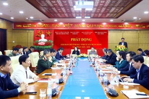 Quang cảnh buổi lễ phát động.