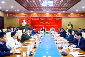 Quang cảnh buổi lễ phát động.