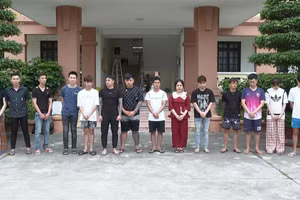 Nhóm người liên quan đường dây lừa đảo tại cơ quan công an.