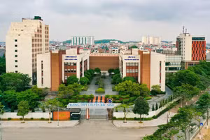 Một góc Trường THPT Chuyên Bắc Ninh nhìn từ trên cao (ảnh TL).