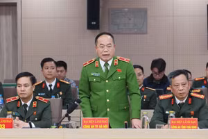 Thiếu tướng Nguyễn Thanh Tùng, Phó Giám đốc Công an TP Hà Nội phát biểu tại Họp báo.