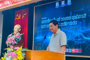 Phó Chủ tịch Hội Kiến trúc sư Hà Nội - Tạ Nam Chiến phát biểu.