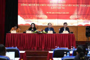 Quang cảnh họp báo.