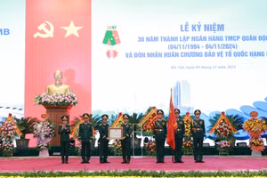 MB đón nhận Huân chương Bảo vệ Tổ quốc hạng Nhất