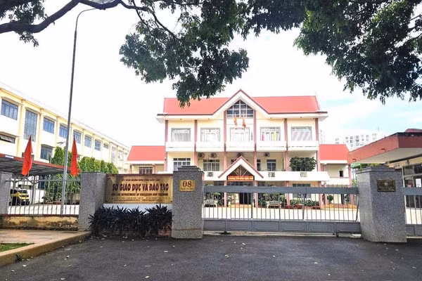 Sở GD&ĐT Đắk Lắk.