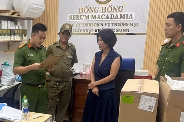 Nguyễn Thị Lựu khi bị bắt giữ. (Ảnh:Công an cung cấp)