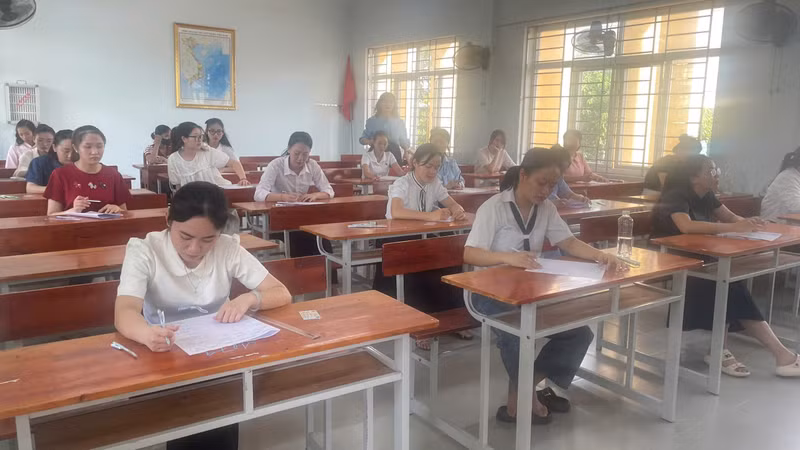 Hơn 2.600 thí sinh cạnh tranh 311 chỉ tiêu giáo viên ngành Giáo dục Quảng Trị