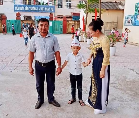 “Hạnh phúc lắm khi hai thế hệ đều là học trò của mình!”, cô Thu chia sẻ