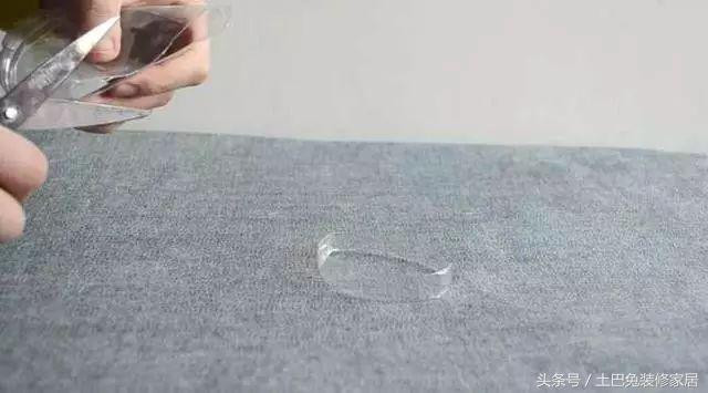 Tự làm giá treo đồ giá 0 đồng từ vỏ chai vứt đi, ngày mưa mới càng thấy tác dụng 2
