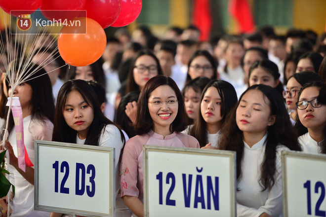 Những điều khác biệt trong lễ khai giảng của 10x mà thế hệ 8x, 9x sẽ ghen tỵ vì chẳng còn cơ hội trải nghiệm - Ảnh 36. Những điều khác biệt trong lễ khai giảng của 10x mà thế hệ 8x, 9x sẽ ghen tỵ vì chẳng còn cơ hội trải nghiệm - Ảnh 36.