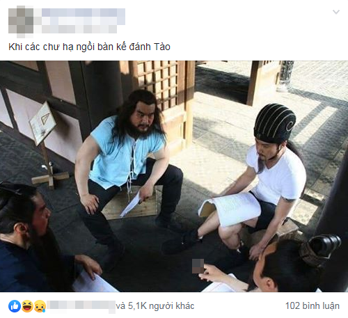 Bức ảnh hậu trường nhận được hàng nghìn lượt thích.