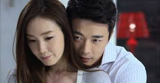 Vì sao người phụ nữ tuyệt vời kết hôn với người đàn ông hoàn hảo lại không hạnh phúc?
