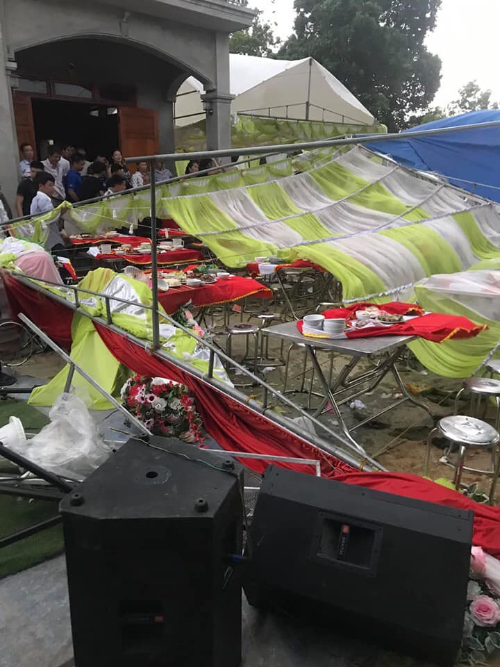 Đã xem ngày cẩn thận rồi đấy.