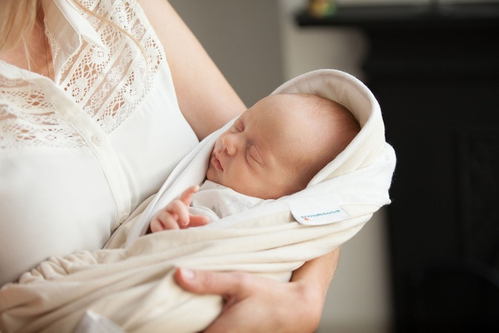 Sự thật về lý do bé sinh mổ thường quấy khóc nhiều hơn bé sinh thường?