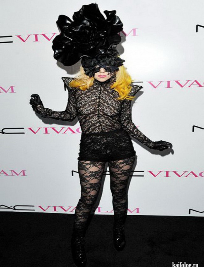 muon kieu thoi trang &quot;khac thuong&quot; khi di ra duong hinh anh 14