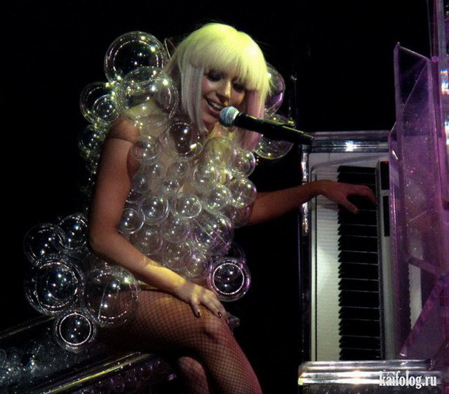 muon kieu thoi trang &quot;khac thuong&quot; khi di ra duong hinh anh 4