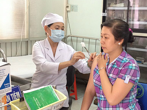 Tiêm văcxin ngừa dại tại Trung tâm Y tế Dự phòng TP HCM. Ảnh:yteduphong. Tiêm văcxin ngừa dại tại Trung tâm Y tế Dự phòng TP HCM. Ảnh: yteduphong.