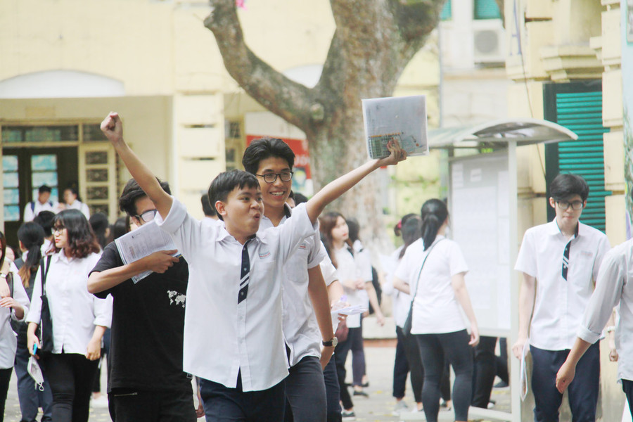 Thí sinh hoàn thành thi môn Ngữ văn