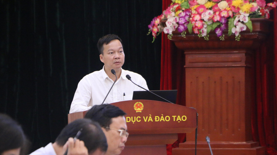 Ông Nguyễn Anh Dũng – Phó Vụ trưởng Vụ Giáo dục Đại học chia sẻ ý kiến tại hội nghị. Ông Nguyễn Anh Dũng – Phó Vụ trưởng Vụ Giáo dục Đại học chia sẻ ý kiến tại hội nghị.