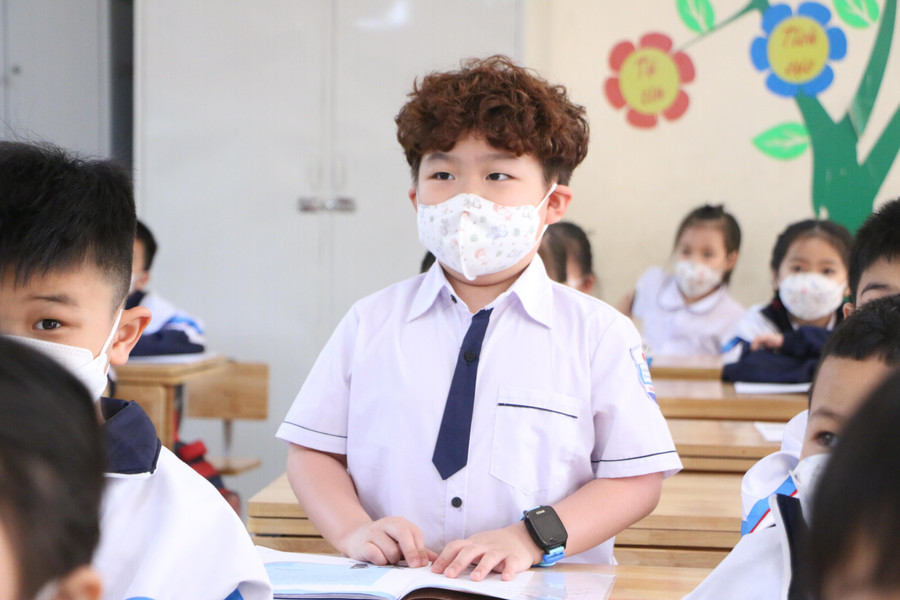 Điều kiện học tập của học sinh trên địa bàn huyện Hoài Đức ngày càng được chuẩn hóa và nâng cao. Điều kiện học tập của học sinh trên địa bàn huyện Hoài Đức ngày càng được chuẩn hóa và nâng cao.