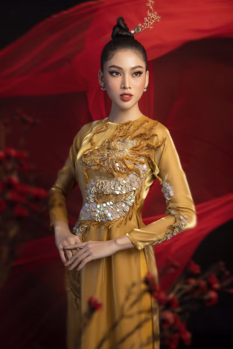 Top 3 Hoa Hậu Việt Nam 2020 hoá thân thành giai nhân xưa trong bộ ảnh Tết ảnh 6