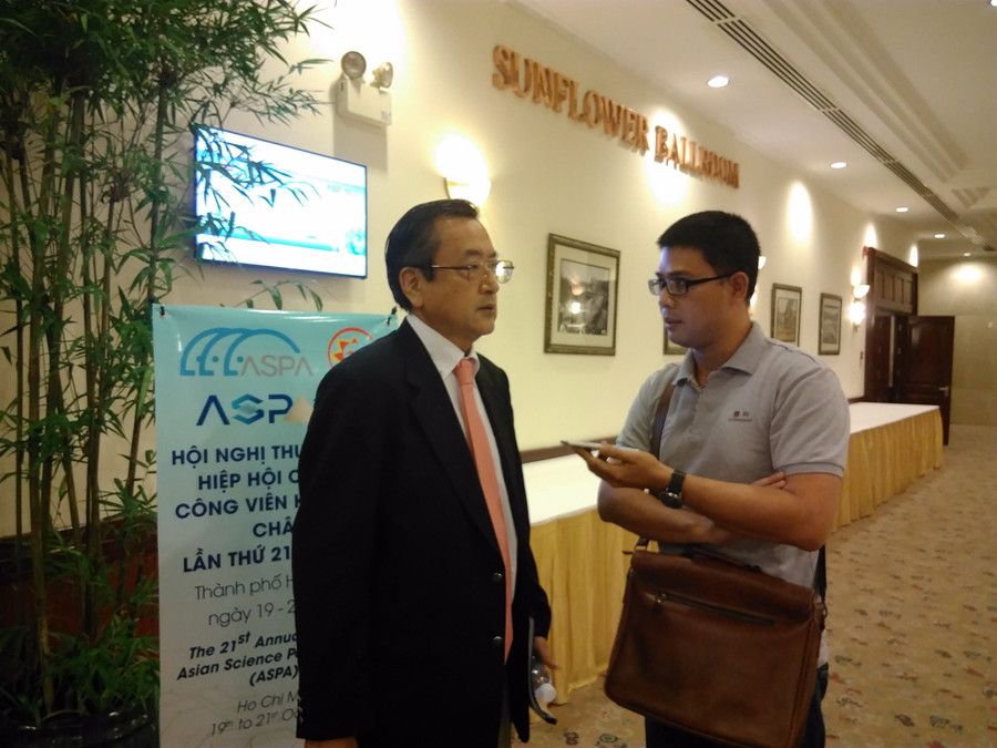Ông Hirohisa Uchida, Chủ tịch Hiệp hội các Khu công viên khoa học châu Á (ASPA) trả lời phỏng vấn báo chí. Ông Hirohisa Uchida, Chủ tịch Hiệp hội các Khu công viên khoa học châu Á (ASPA) trả lời phỏng vấn báo chí.