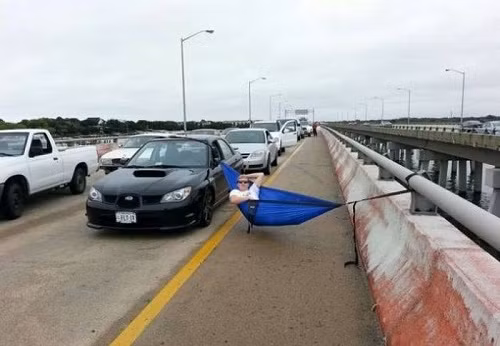 10-anh-hai-hot-nhat-facebook-trong-ngay-5