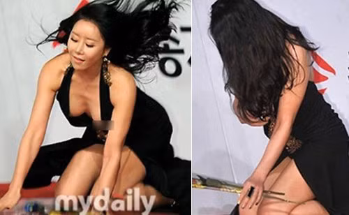 Đỏ mặt với các kiểu tạo dáng phản cảm của sao châu Á - ảnh 8