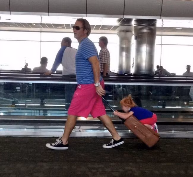 cuoi nga nghieng voi nhung hinh anh hai huoc hinh anh 3