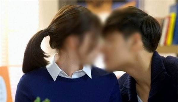 Bạn trai “rùng mình” từ chối hôn ngay khi mở miệng, cô gái xinh đẹp đi khám mới biết lý do