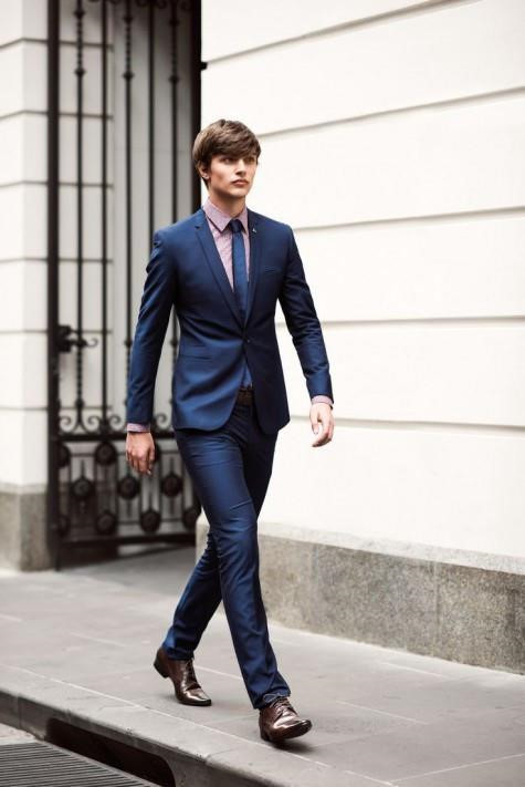 Mặc suit nên mang giày gì chuẩn nhất? ảnh 6 Mac suit nen phoi giay tay nhu the nao? hinh anh 6