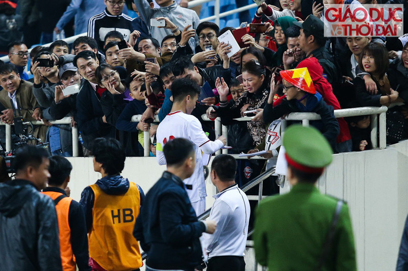 Những khoảnh khắc đáng nhớ của U23 Việt Nam sau chiến thắng “nghẹt thở” Indonesia ảnh 13