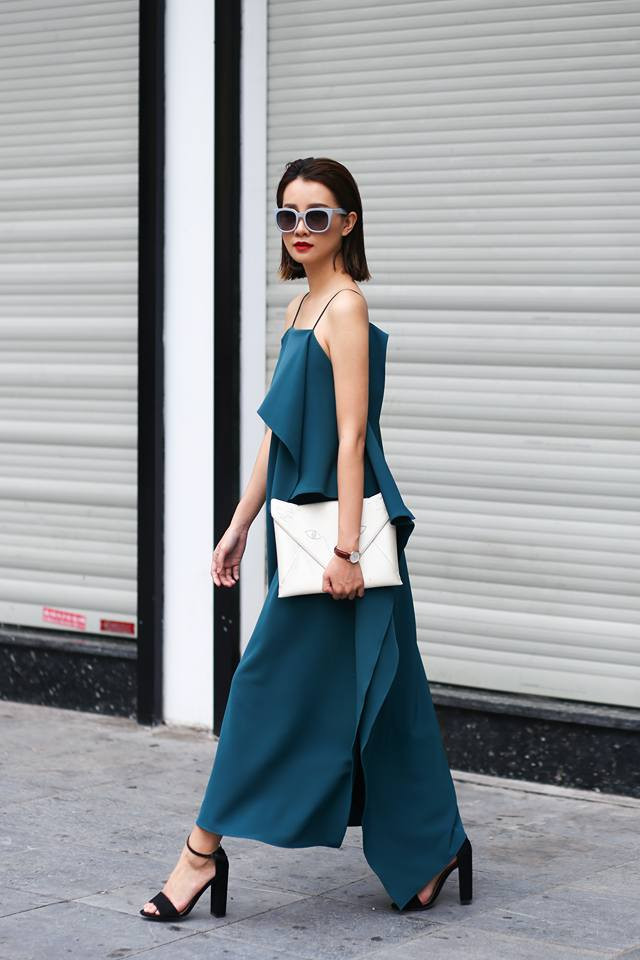 Hãy là cô gái gợi cảm, phong cách như BTV thể thao Quỳnh Chi ảnh 25 Hãy là cô gái gợi cảm, phong cách như BTV thể thao Quỳnh Chi ảnh 25