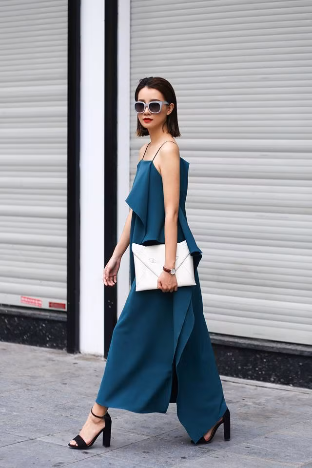 Hãy là cô gái gợi cảm, phong cách như BTV thể thao Quỳnh Chi ảnh 25 Hãy là cô gái gợi cảm, phong cách như BTV thể thao Quỳnh Chi ảnh 25