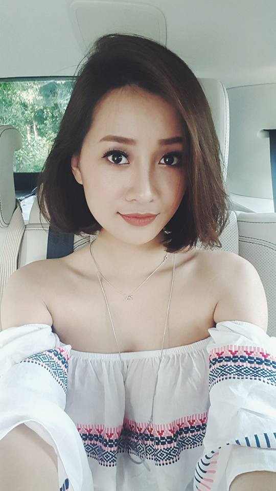Hãy là cô gái gợi cảm, phong cách như BTV thể thao Quỳnh Chi ảnh 2 Hãy là cô gái gợi cảm, phong cách như BTV thể thao Quỳnh Chi ảnh 2